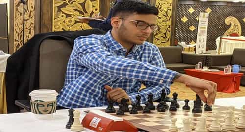 World Junior Rapid Chess Champions: Raunak and Govhar